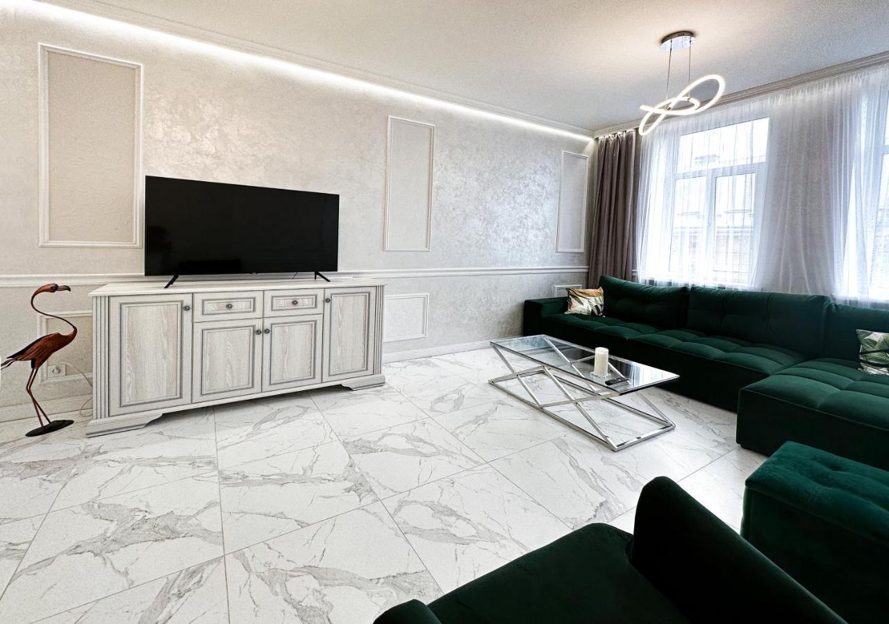 Tamanska Apartments Lwów Zewnętrze zdjęcie